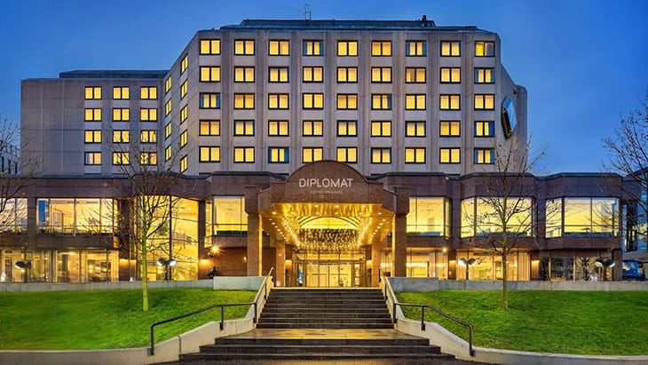 Diplomat Hotel - Outside